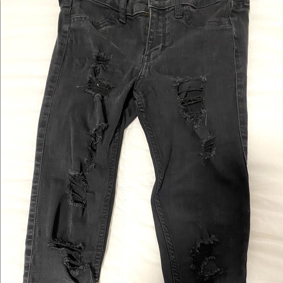 Hollister jeans - Picture 2 of 3